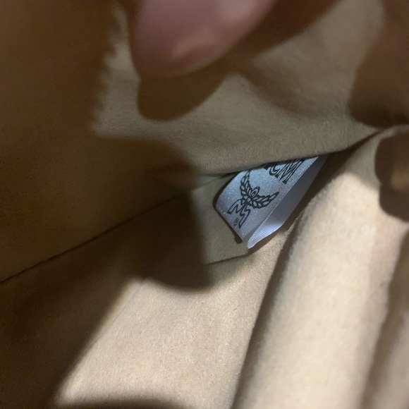 Authentic MCM crossbody bag - Picture 8 of 8